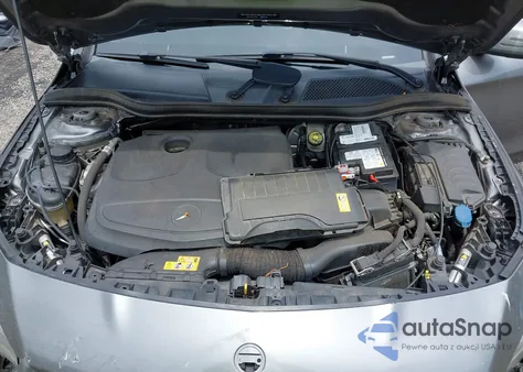 2015 Mercedes-Benz Cla 250 z USA, uszkodzony, nr VIN WDDSJ4EBXFN250242